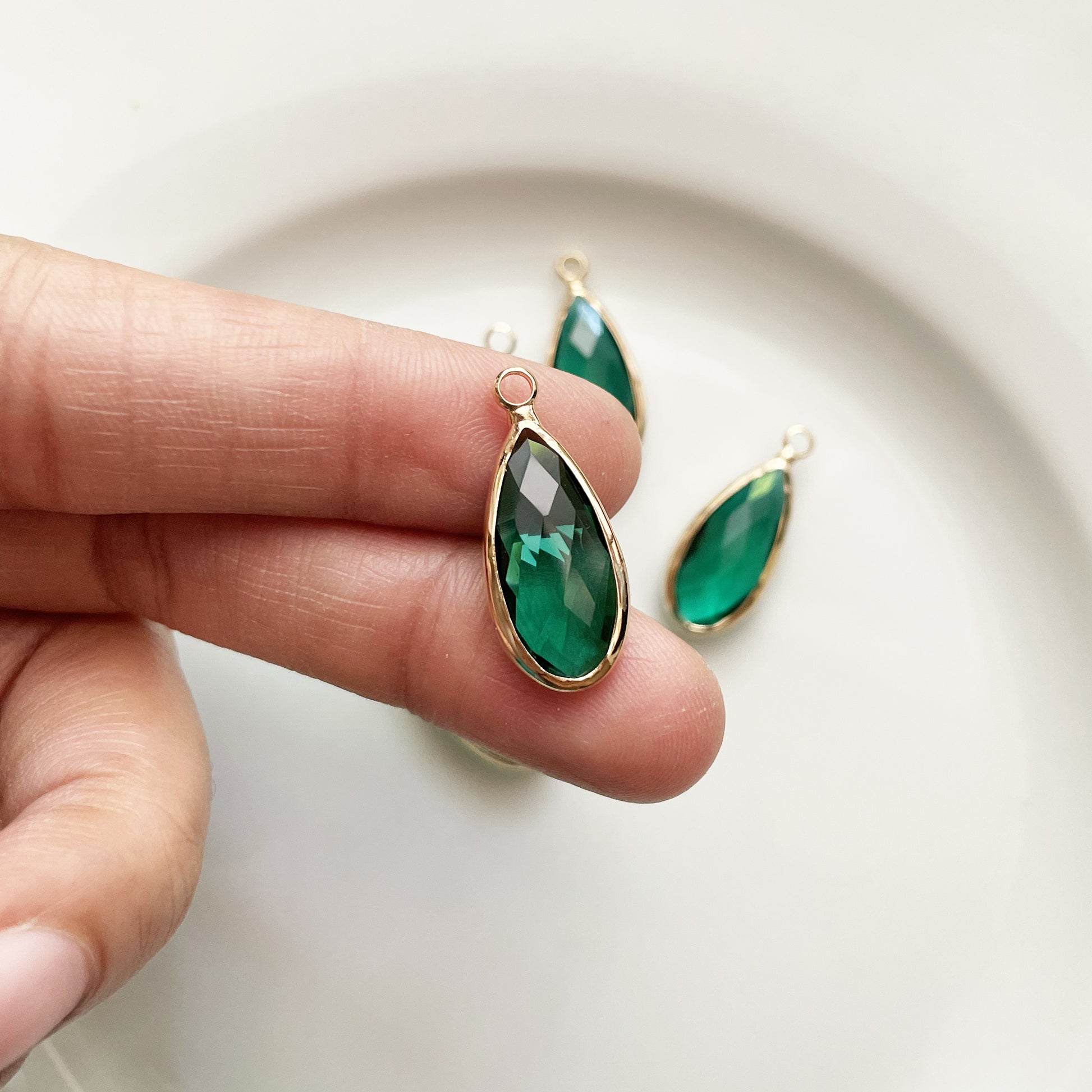 Green Drop Glass Crystal (25mm * 11mm) - ClartStudios - Polymer clay Jewellery