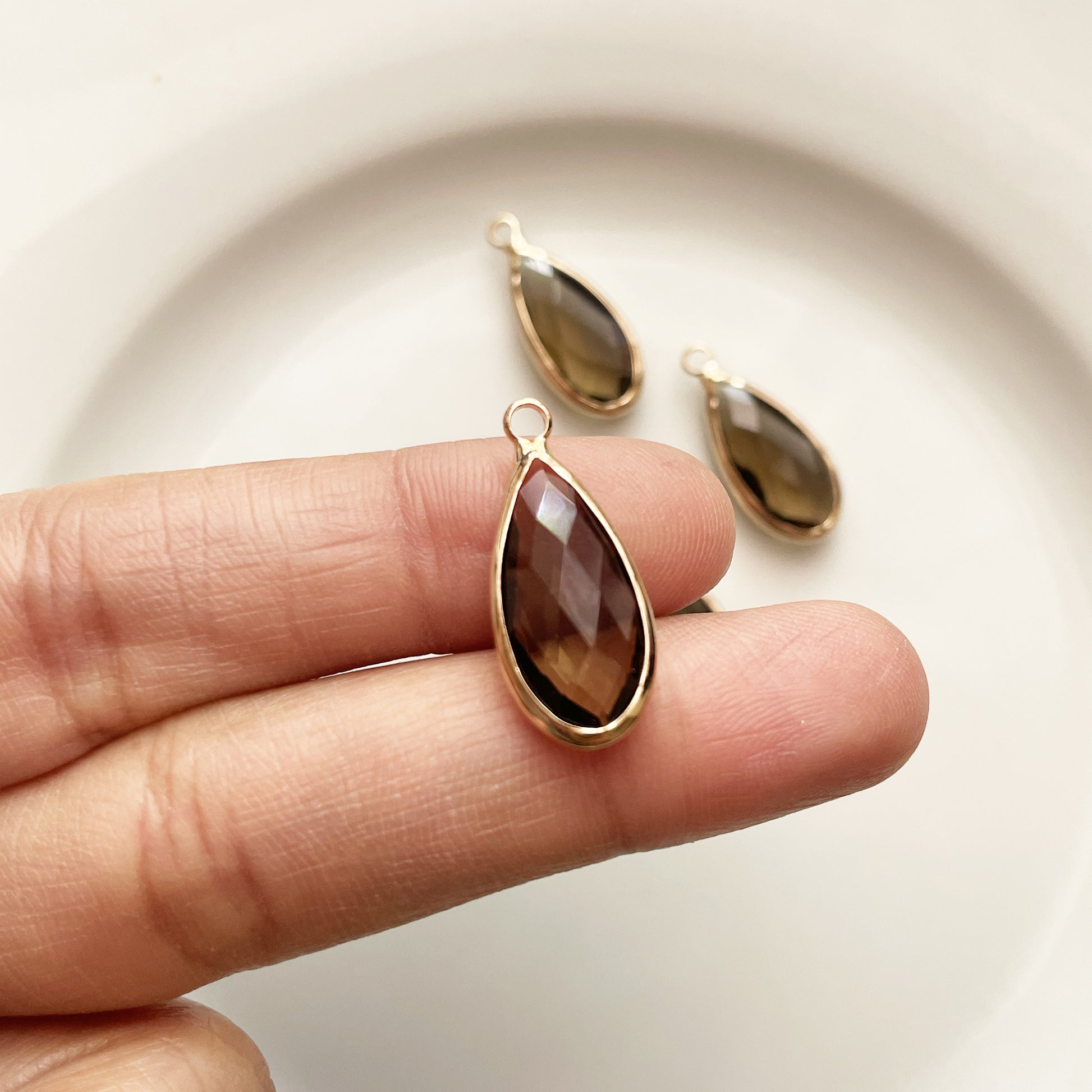 Dark Brown Drop Glass Crystal (25mm * 11mm) - ClartStudios - Polymer clay Jewellery