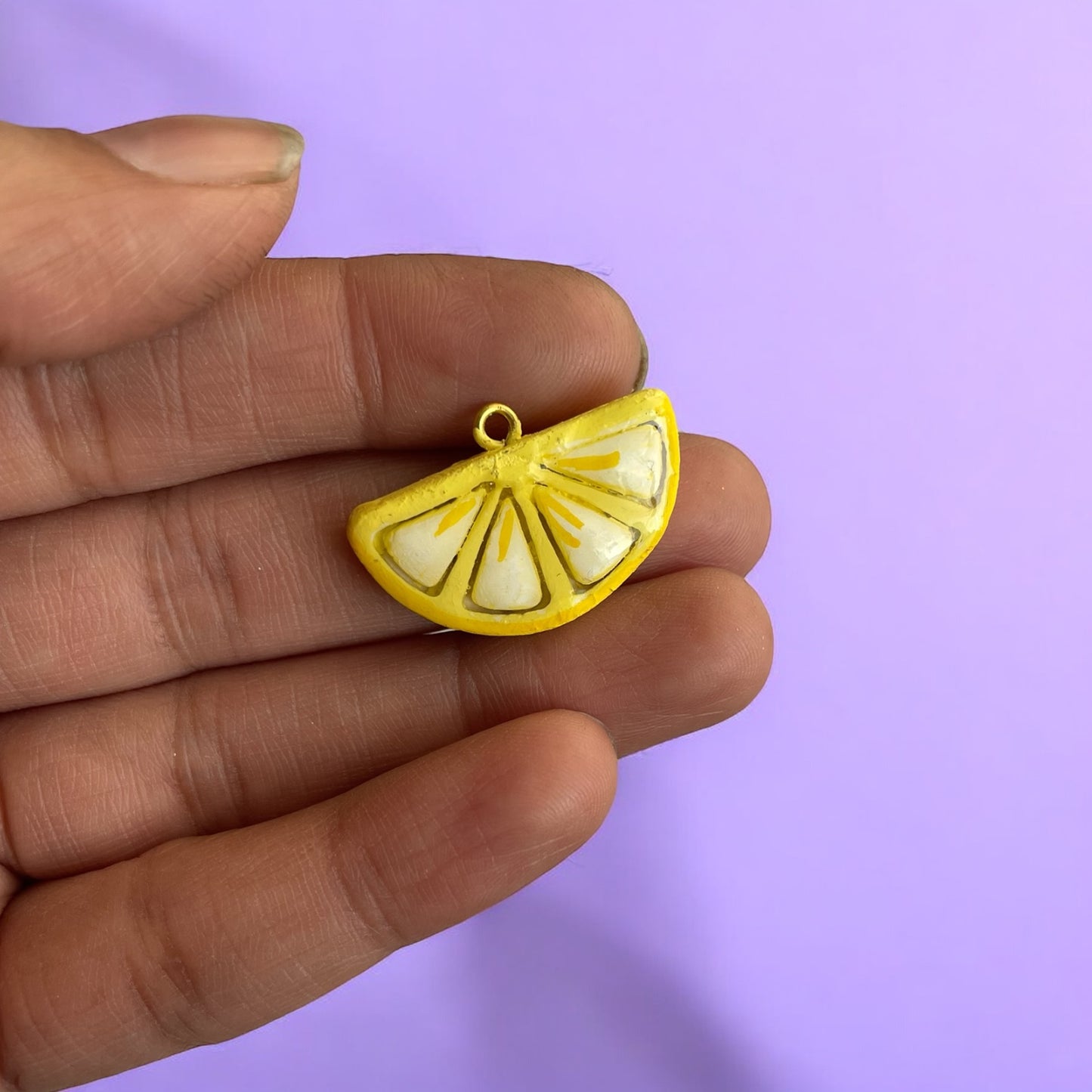 CC05 - Lime Slice Charm