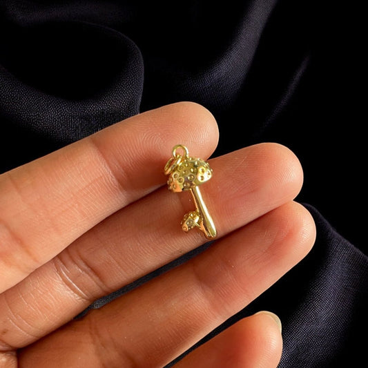 BTF29 - 3d Mushroom 18k Gold Plated Brass Pendant (Anti Tarnish)