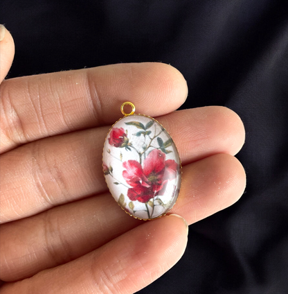 GP17 - Red Flowers Pendant / Charm (1pc)